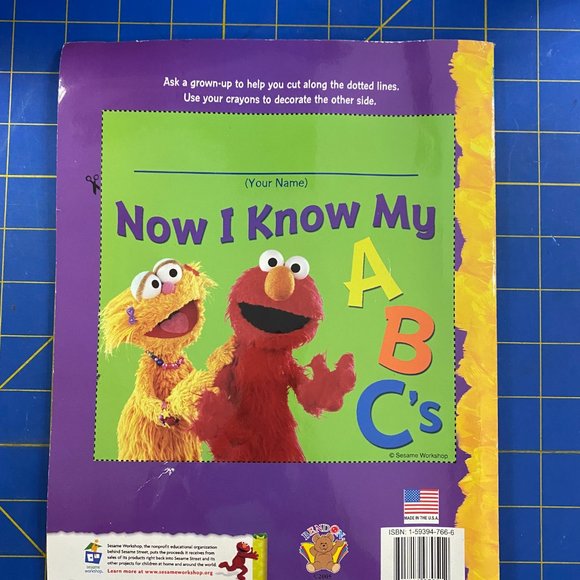 Elmo's & Zoe's Alphabet Super Coloring & Activity Book - Picture 4 of 6